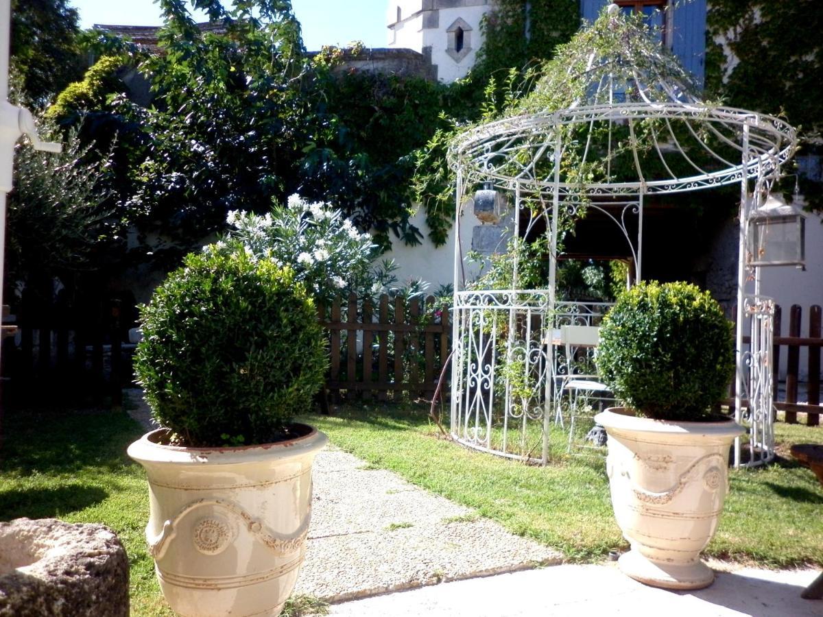 Bed and Breakfast Les Deux Tours Brignon Exterior foto
