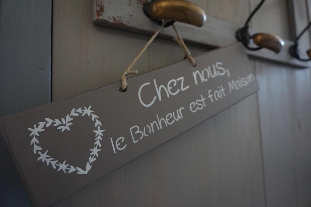 Bed and Breakfast Les Deux Tours Brignon Exterior foto