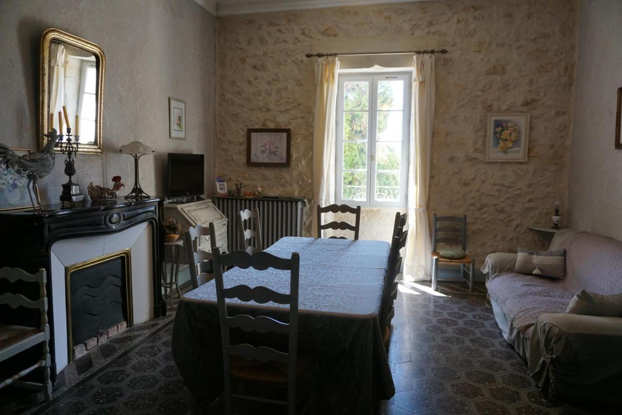 Bed and Breakfast Les Deux Tours Brignon Exterior foto