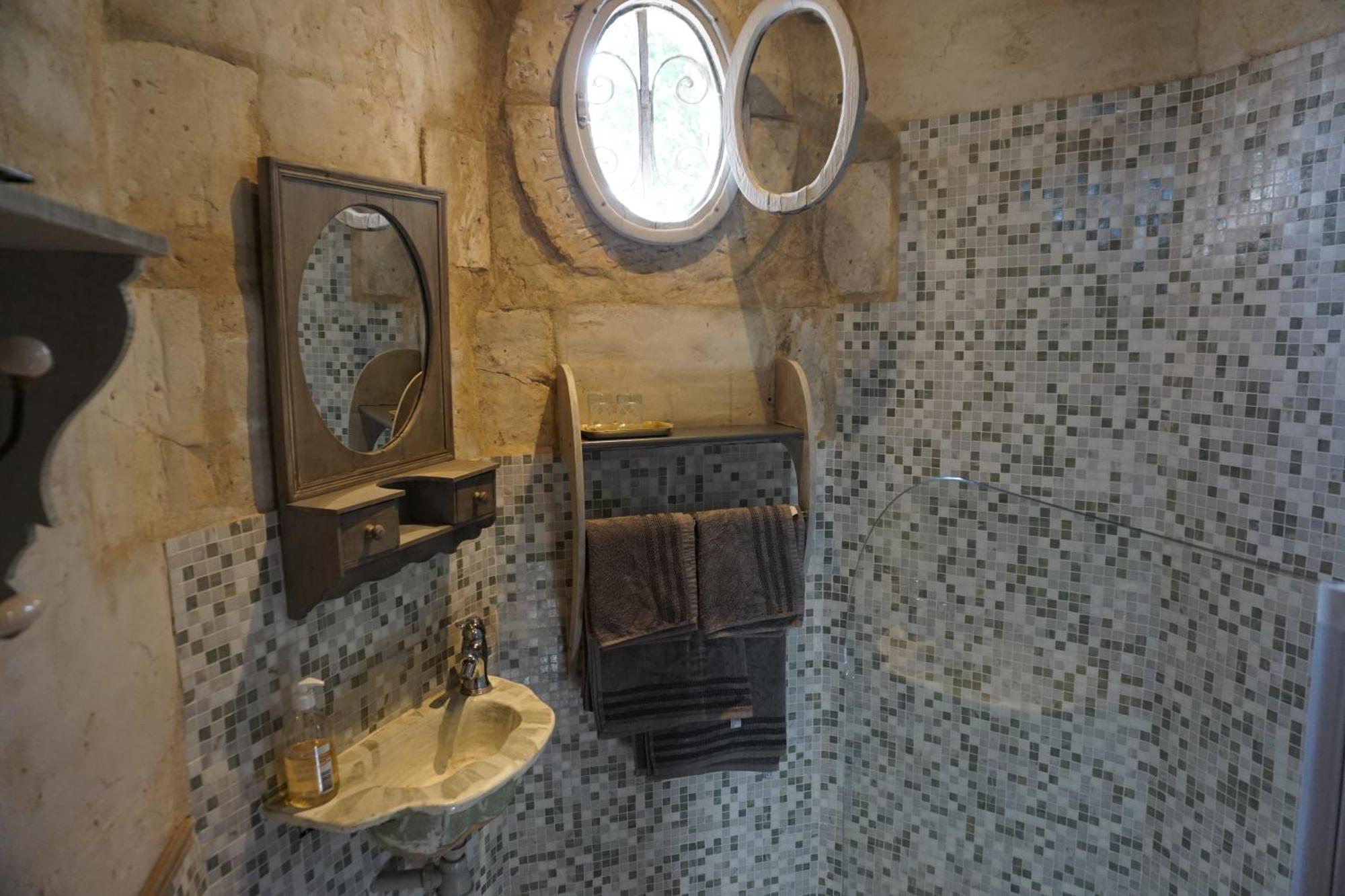 Bed and Breakfast Les Deux Tours Brignon Exterior foto