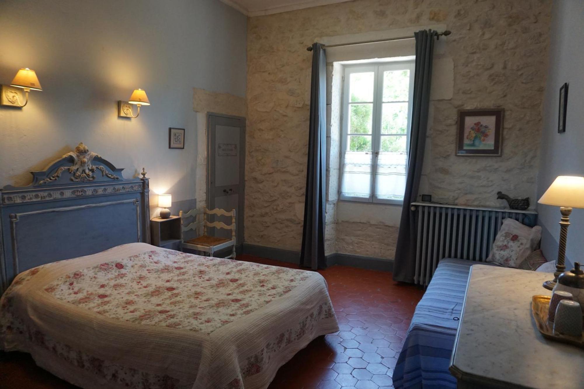 Bed and Breakfast Les Deux Tours Brignon Exterior foto